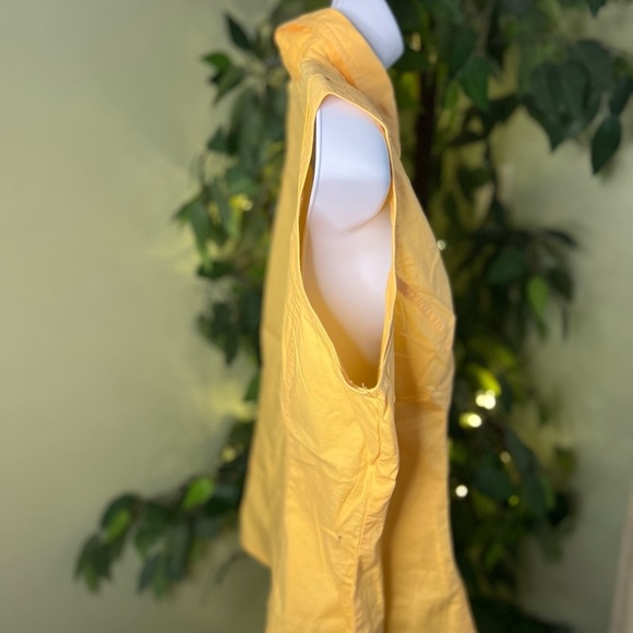 DUCK HEAD Sleeveless Button Down Top with Pearl Snaps Size Lg - Picture 6 of 6